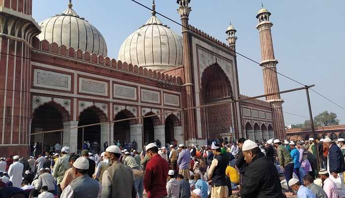 इस्लाम के ख़िलाफ़ विवादित टिप्पणी को लेकर जामा मस्जिद के बाहर प्रदर्शन